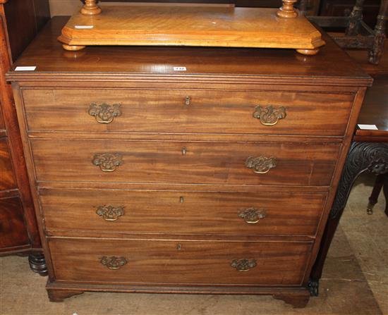 Regency mahogany chest of drawers